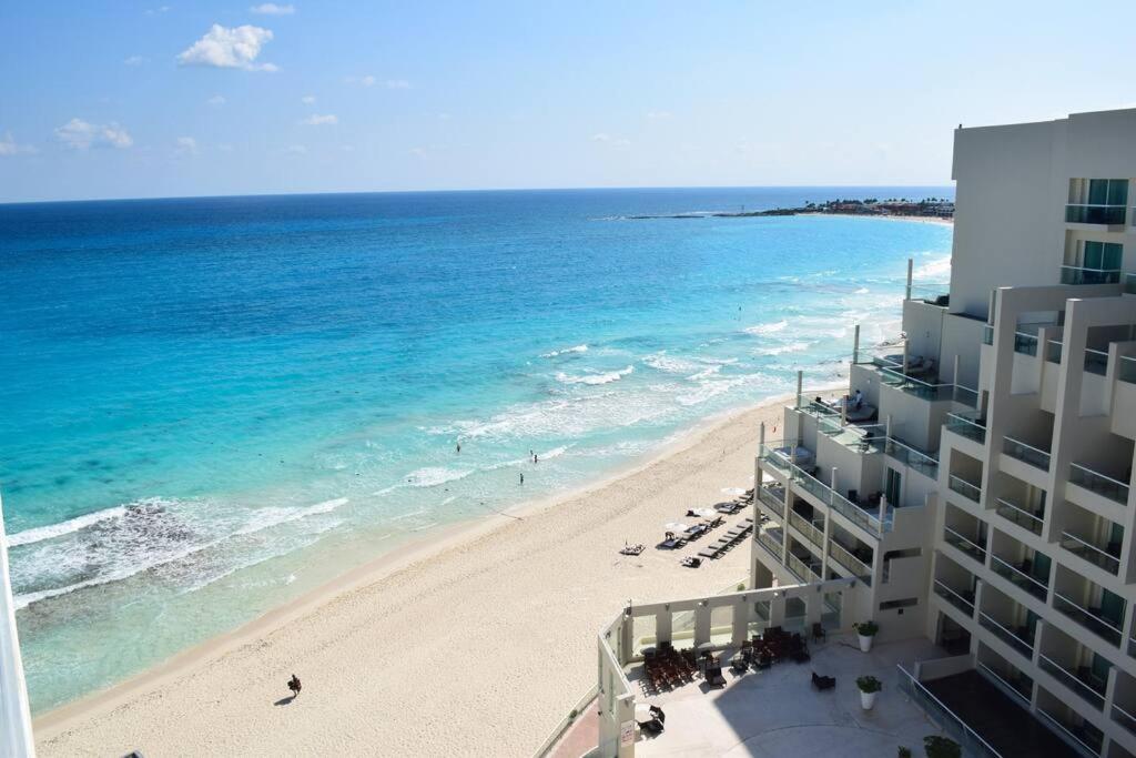 Estudio A Pie De Playa, Increibles Vistas, Amanecer, Atardecer, Balcon, Gym, Jacuzi, 1807 Apartment Cancun Exterior photo